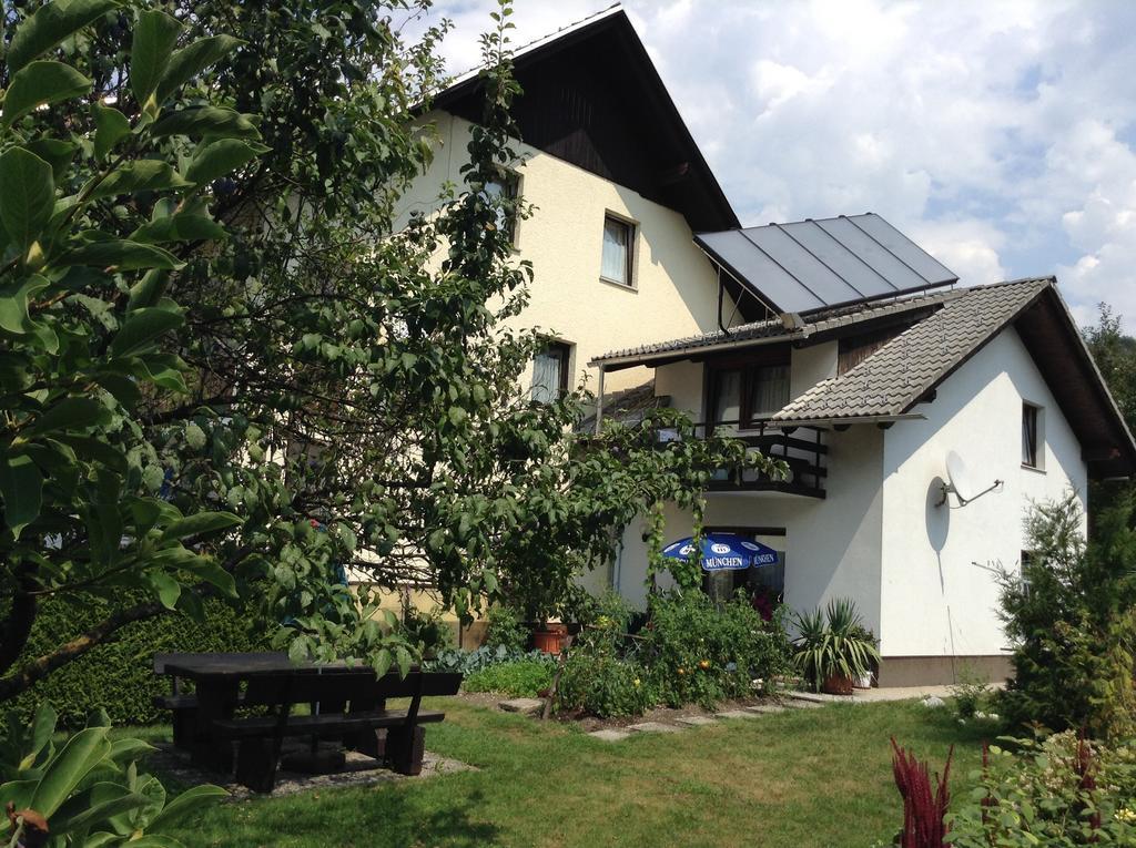 Apartments Pod Rodico Bohinjska Bistrica Oda fotoğraf